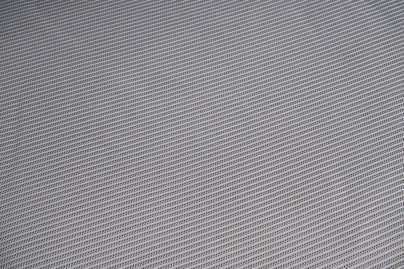 Fotel biurowy ergonomiczny obrotowy siateczkowy bujany szaro-czarny Classic