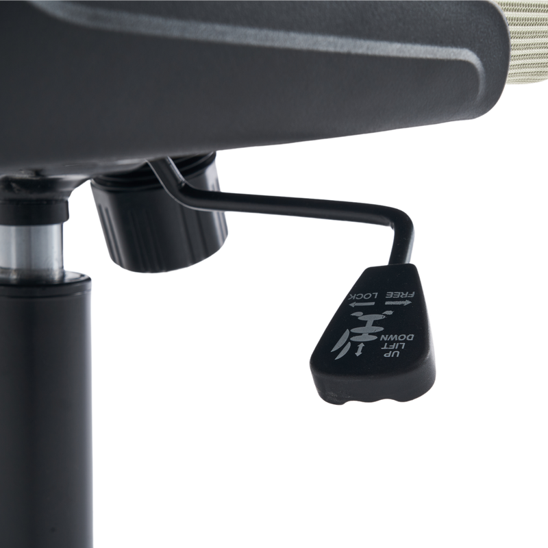 Fotel biurowy ergonomiczny obrotowy siateczkowy bujany beżowo-czarny Classic